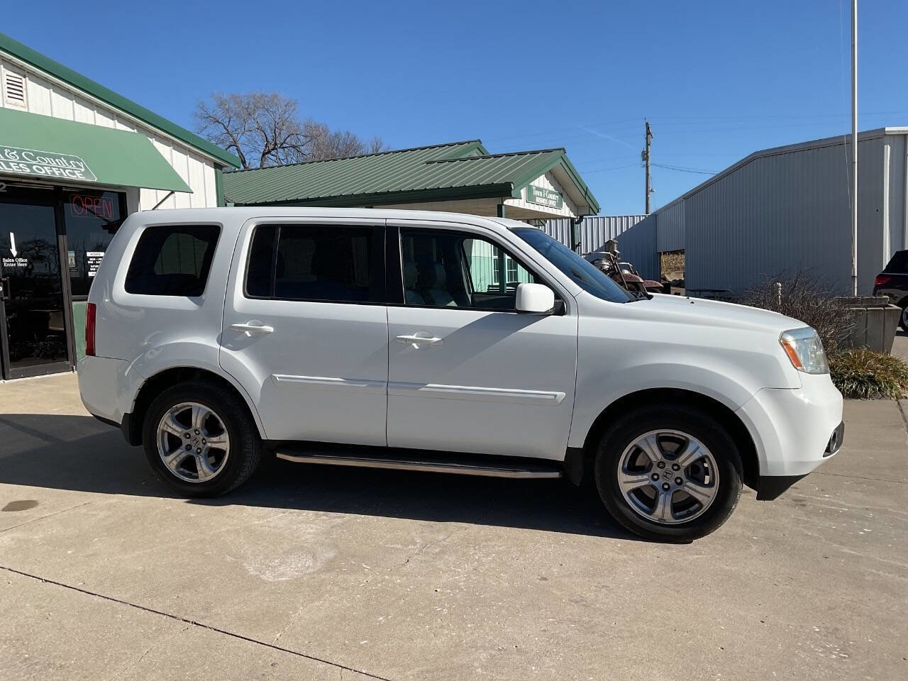 Used 2014 Honda Pilot EX-L image 2