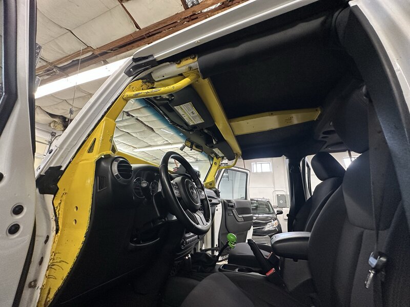 Used 2013 Jeep Wrangler Unlimited Sport AWD/4WD image 31