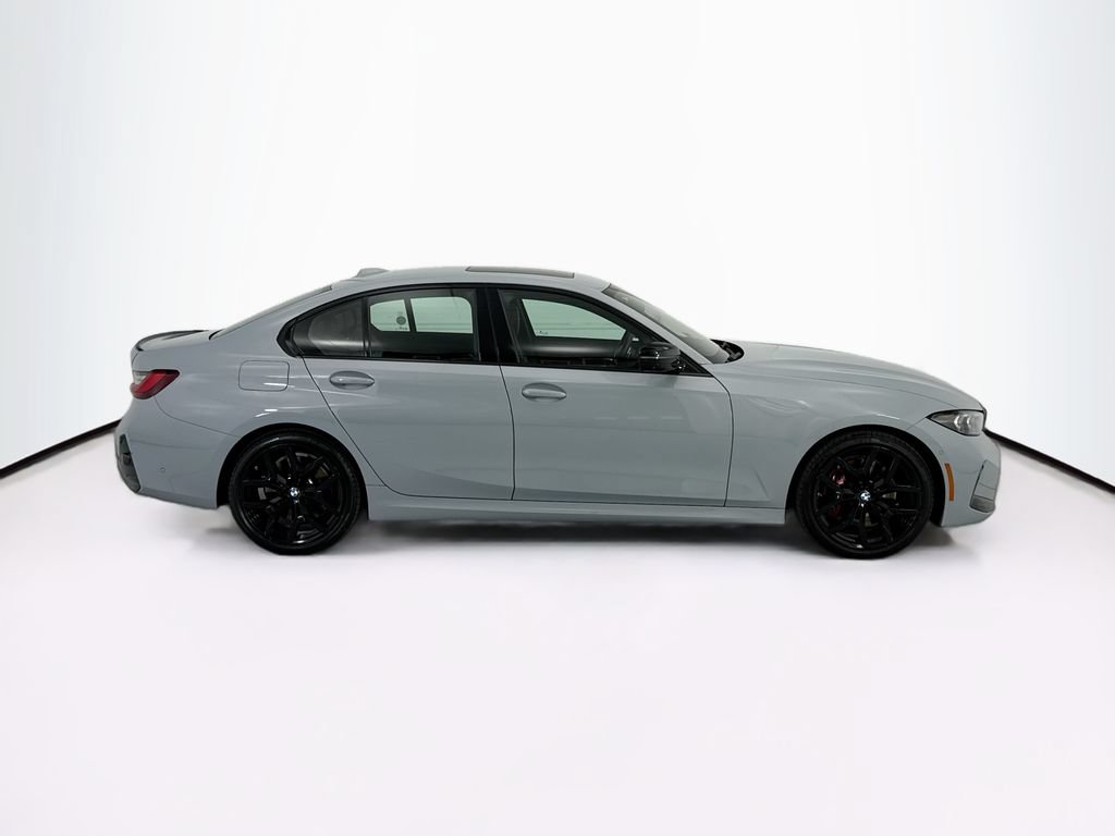 Used 2026 BMW 330i Sedan w/ M Sport Package RWD image 4