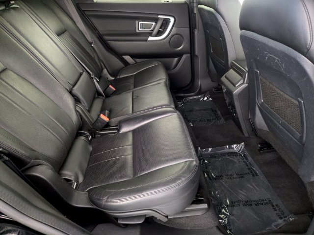 Used 2019 Land Rover Discovery Sport HSE AWD/4WD image 17