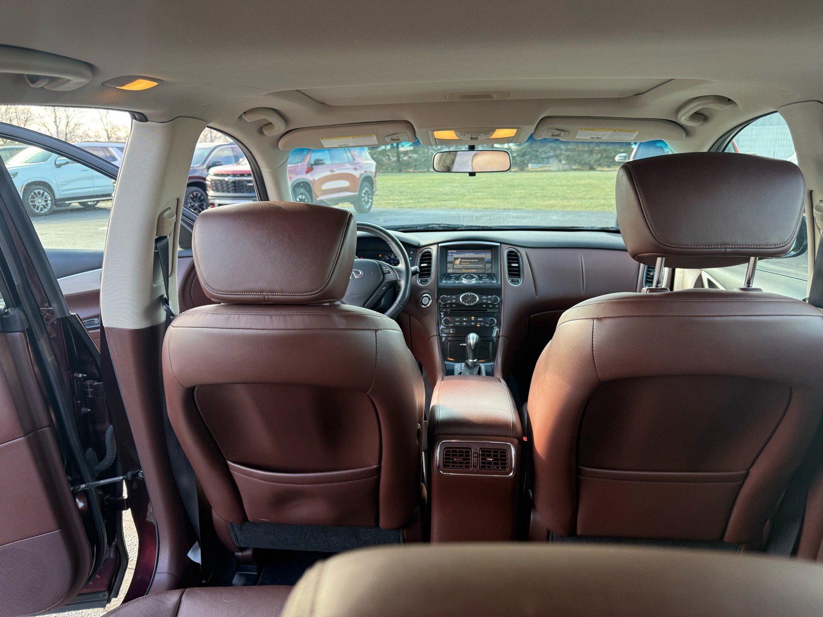 Used 2016 INFINITI QX50 AWD image 16