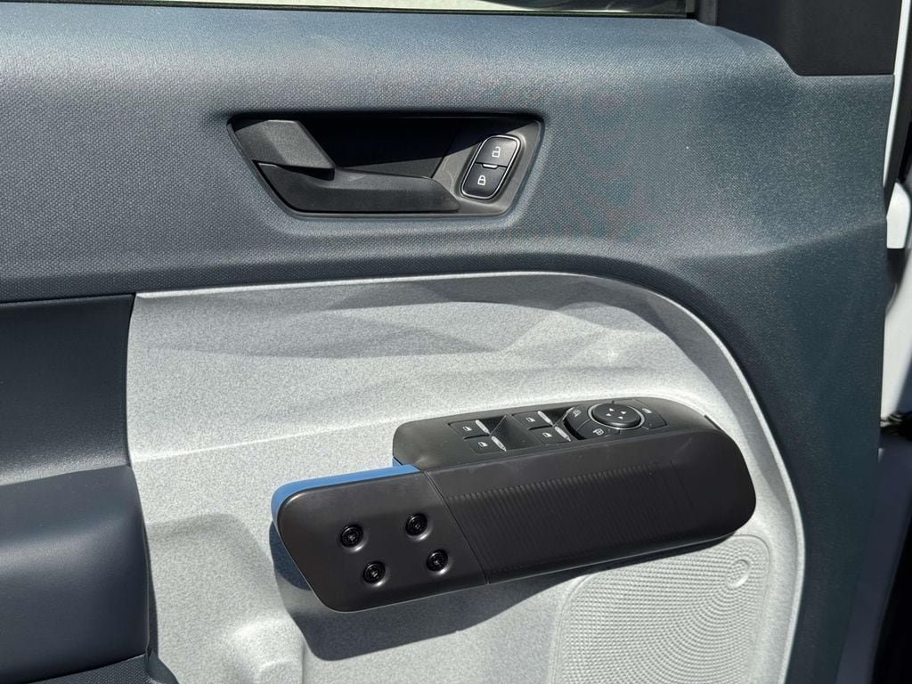New 2025 Ford Maverick XLT FWD image 16