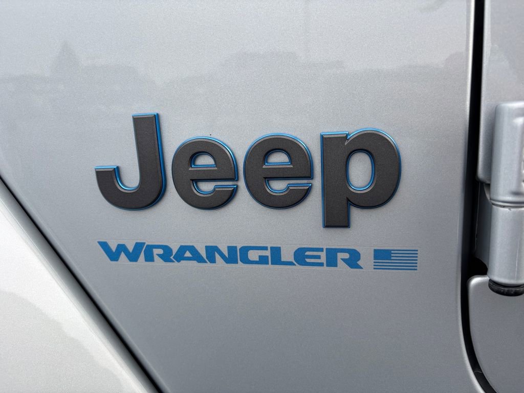 Used 2024 Jeep Wrangler High Altitude AWD/4WD image 31