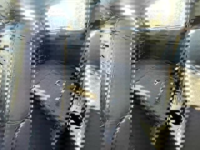 Used 2023 Ford Explorer Limited image 24