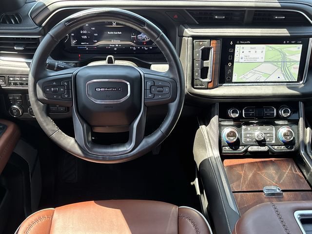 Used 2023 GMC Yukon Denali Ultimate AWD/4WD image 14