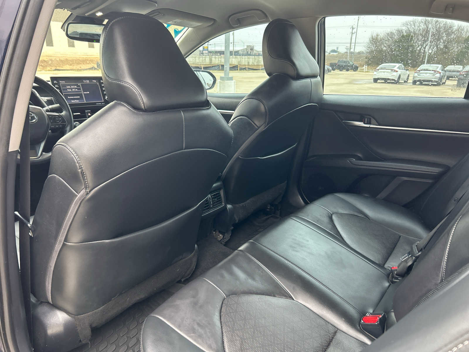 Used 2022 Toyota Camry XSE image 27