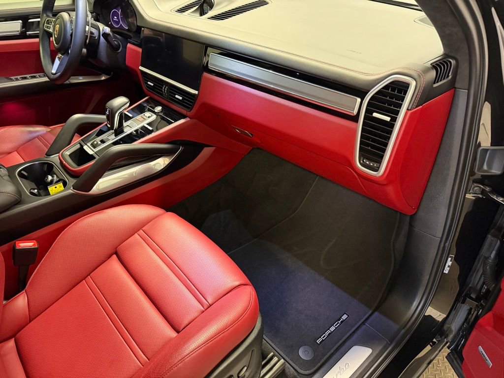 Certified 2023 Porsche Cayenne Turbo image 25