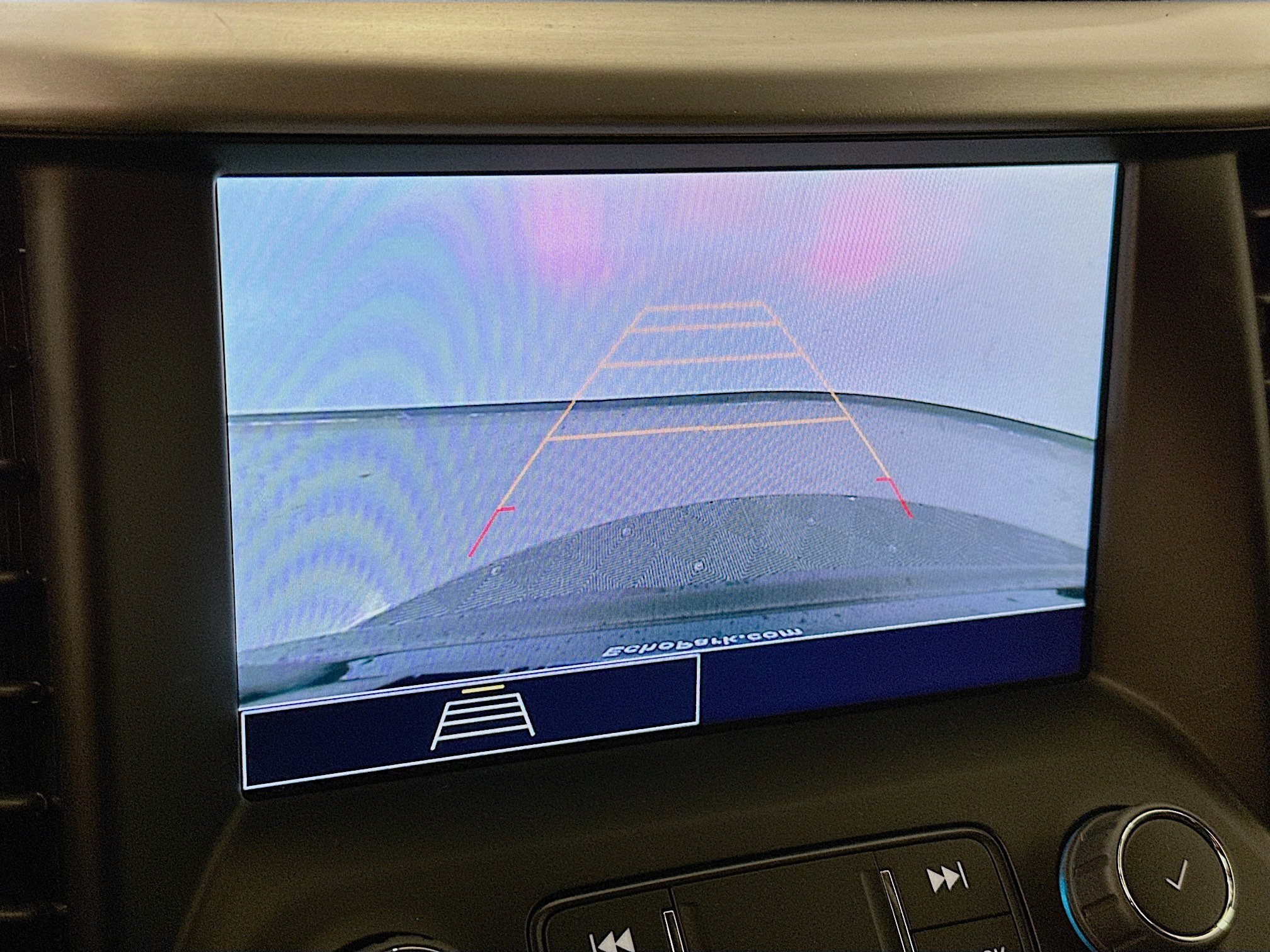 Used 2023 GMC Acadia SLE w/ Driver Convenience Package image 23