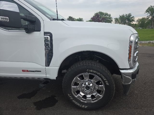 Certified 2024 Ford F350 4x4 Crew Cab Super Duty image 4
