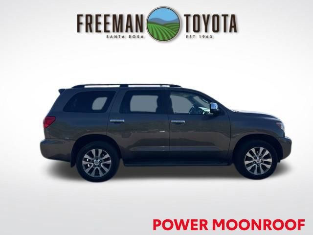 Used 2016 Toyota Sequoia Limited AWD/4WD image 4