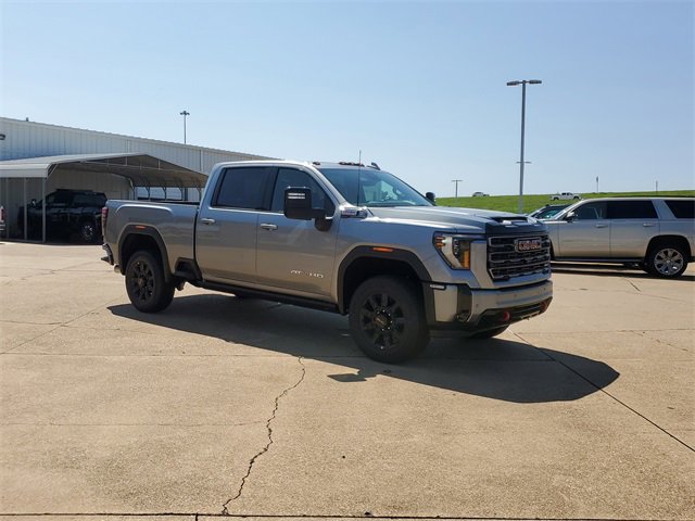 New 2026 GMC Sierra 2500 AT4 w/ AT4 Premium Plus Package image 1