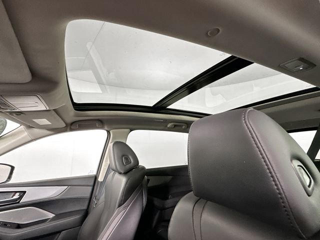 Used 2023 Acura MDX SH-AWD image 18