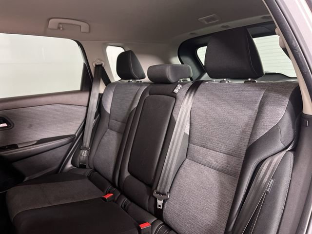 Certified 2023 Nissan Rogue SV image 21