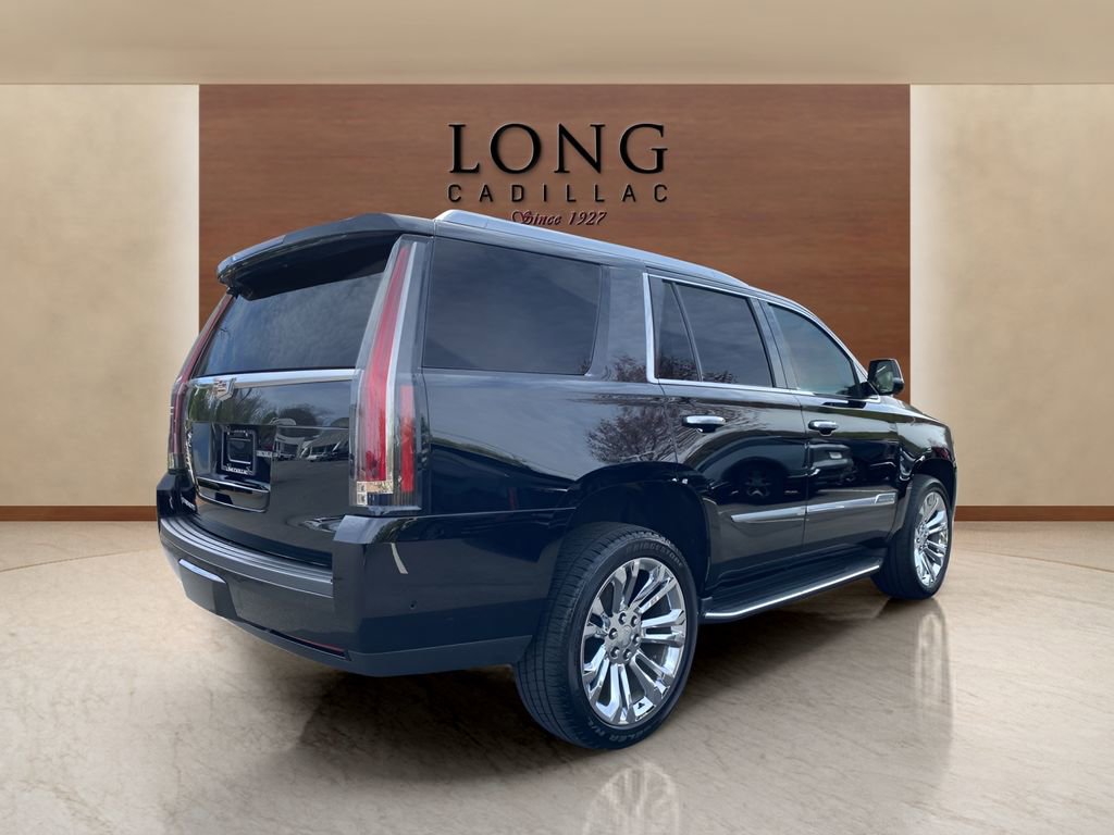 Used 2020 Cadillac Escalade Luxury AWD/4WD image 5