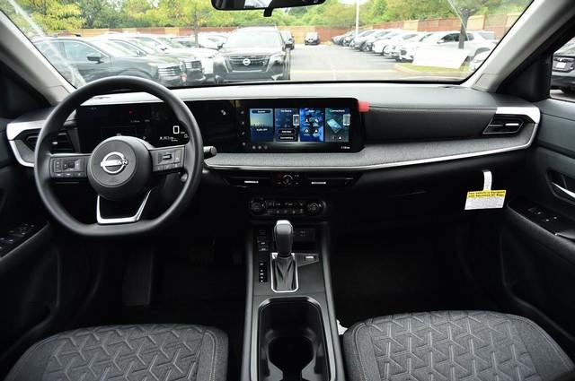 New 2026 Nissan Kicks SV w/ SV Premium Package image 8
