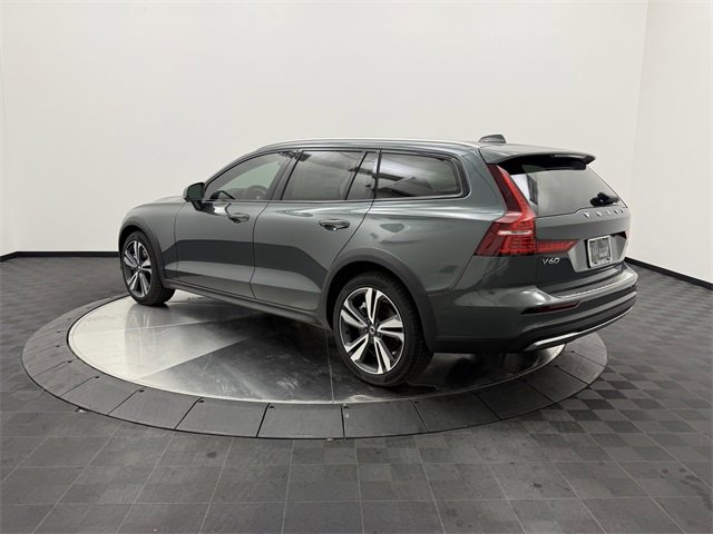New 2026 Volvo V60 B5 Cross Country Plus w/ Protection Package Premier image 6