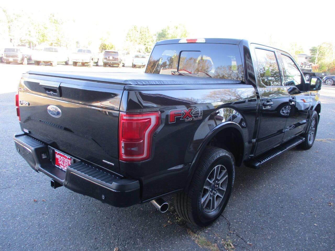 Used 2015 Ford F150 Lariat image 8