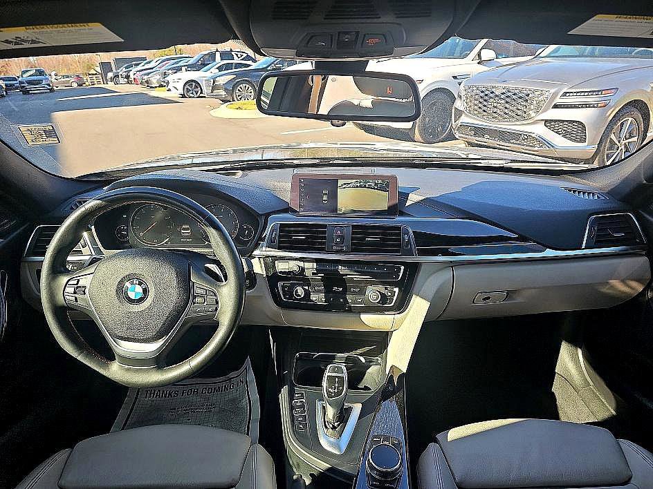 Used 2018 BMW 330i xDrive Sedan image 35