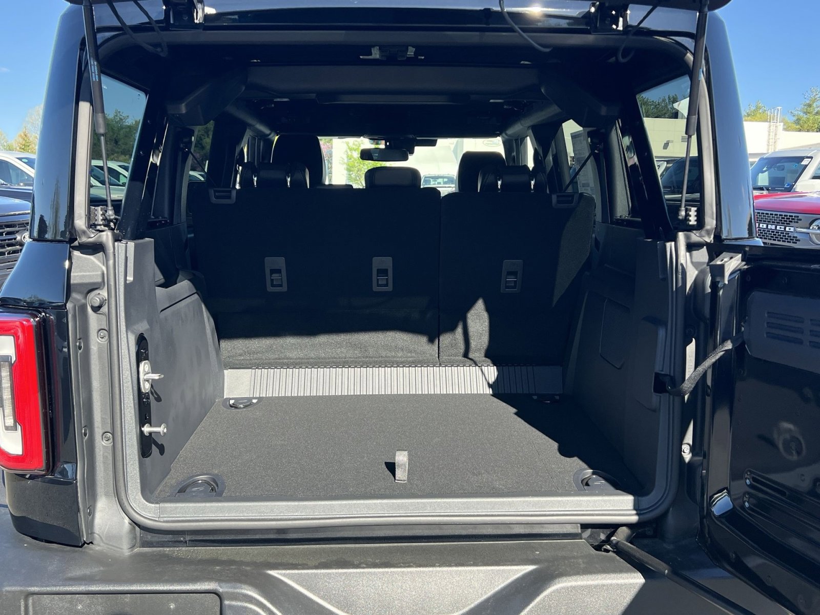 New 2026 Ford Bronco Outer Banks AWD/4WD image 25