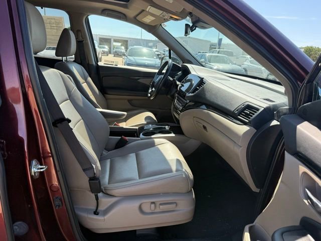 Used 2019 Honda Pilot Touring image 22