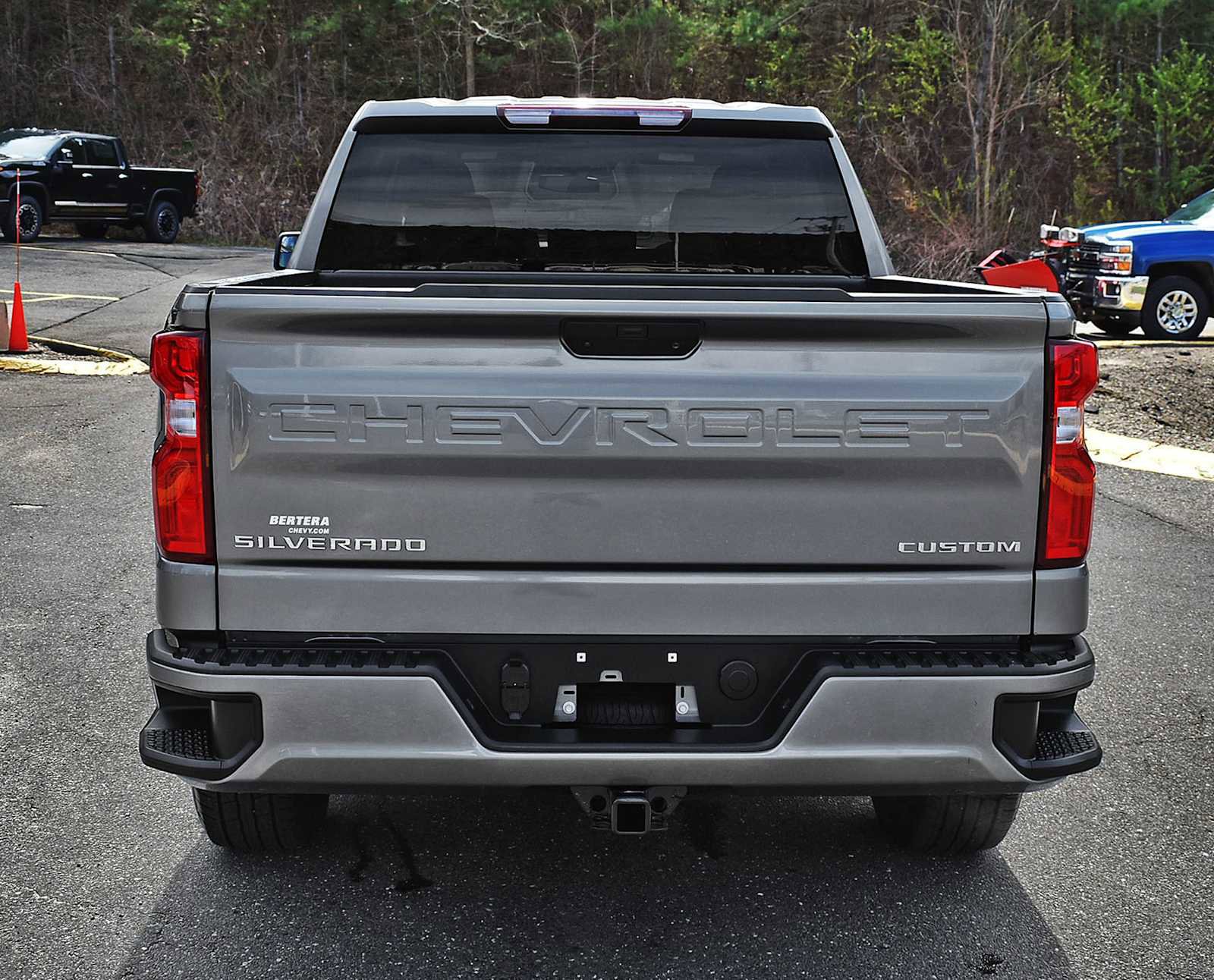 Used 2021 Chevrolet Silverado 1500 Custom AWD/4WD image 7