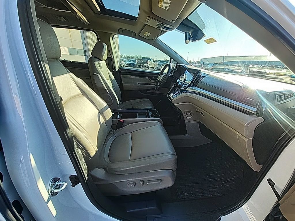 Used 2023 Honda Odyssey Touring image 30