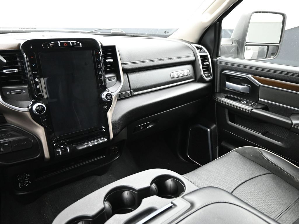 Used 2024 RAM 2500 Laramie image 12