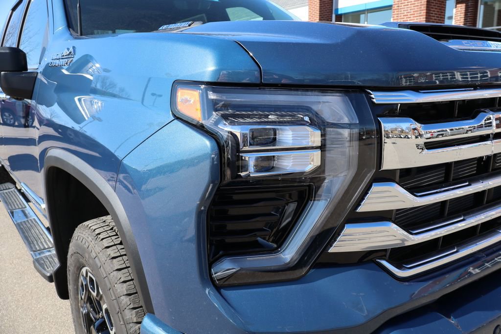 New 2026 Chevrolet Silverado 3500 High Country w/ Technology Package image 5