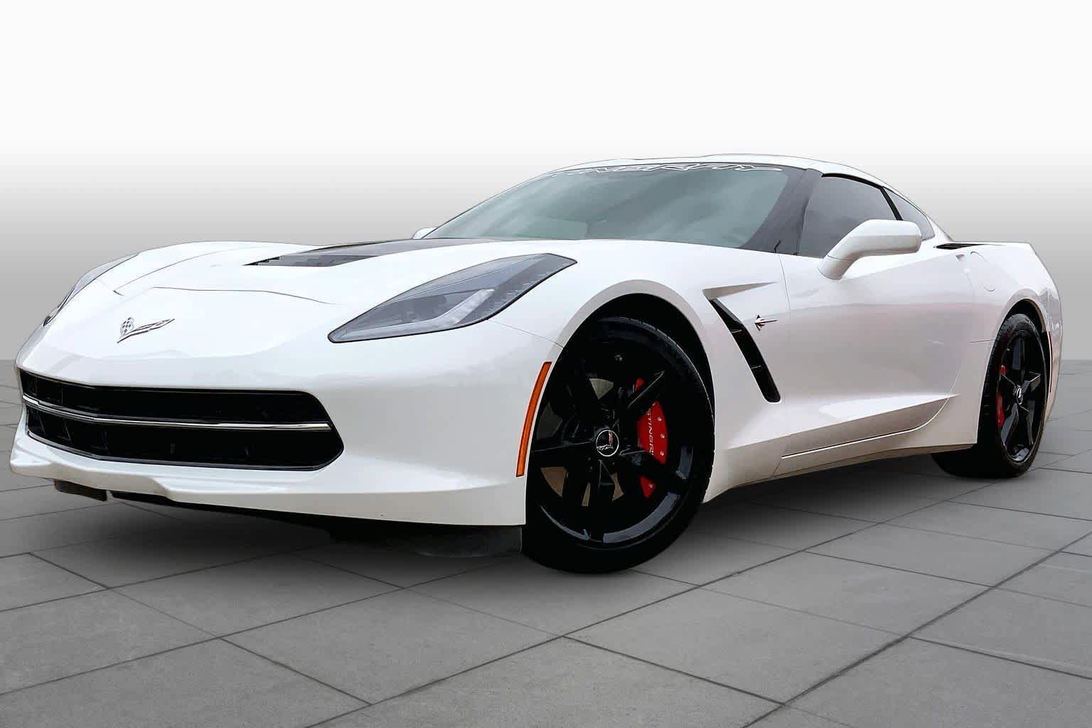 Used 2014 Chevrolet Corvette Stingray Coupe w/ Battery Protection Package RWD video 1