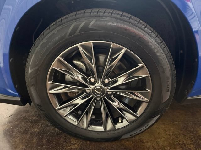 Used 2021 Lexus NX 300h AWD F Sport w/ Comfort Package image 10