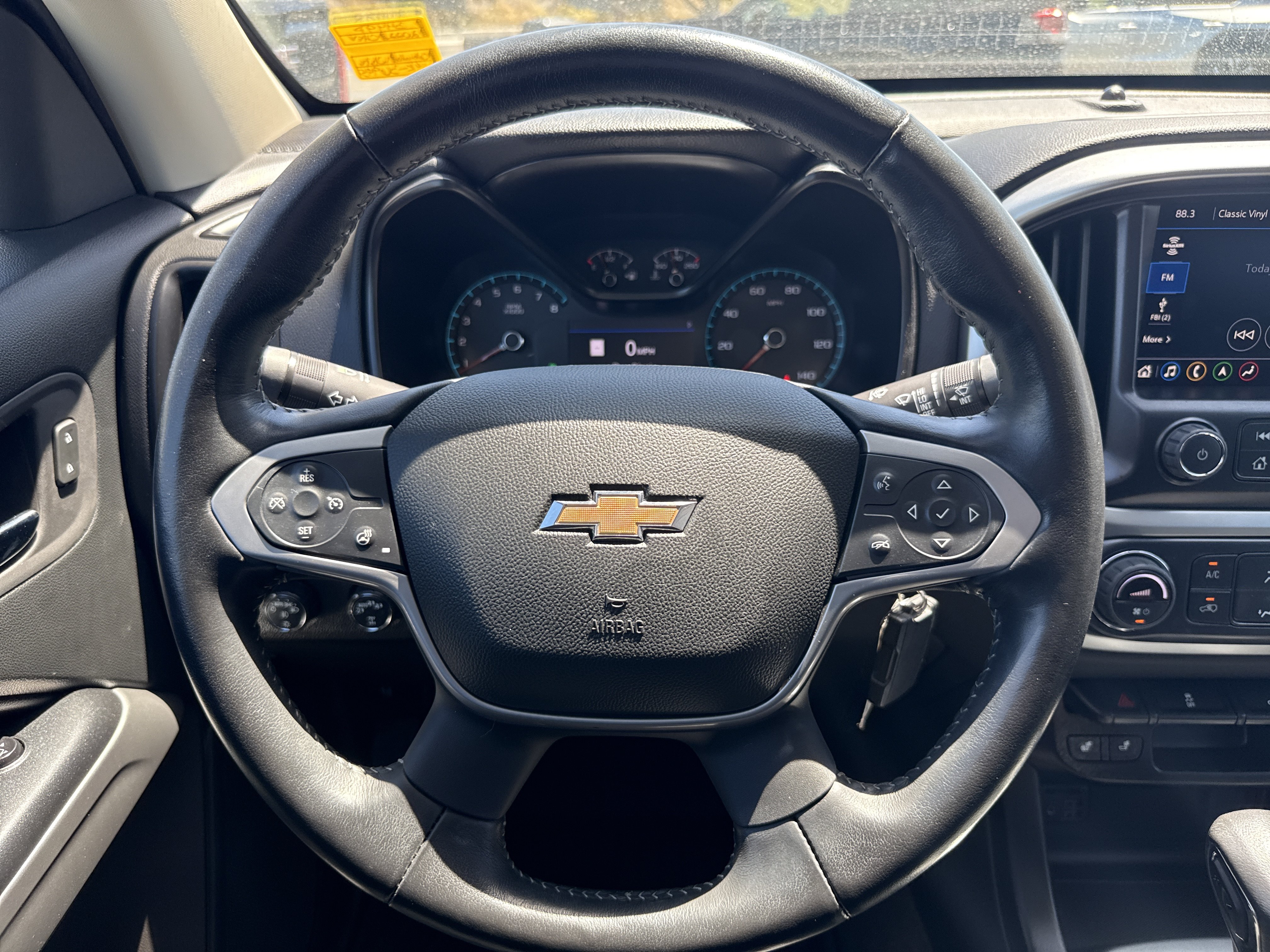 Used 2022 Chevrolet Colorado LT w/ Luxury Package AWD/4WD image 18