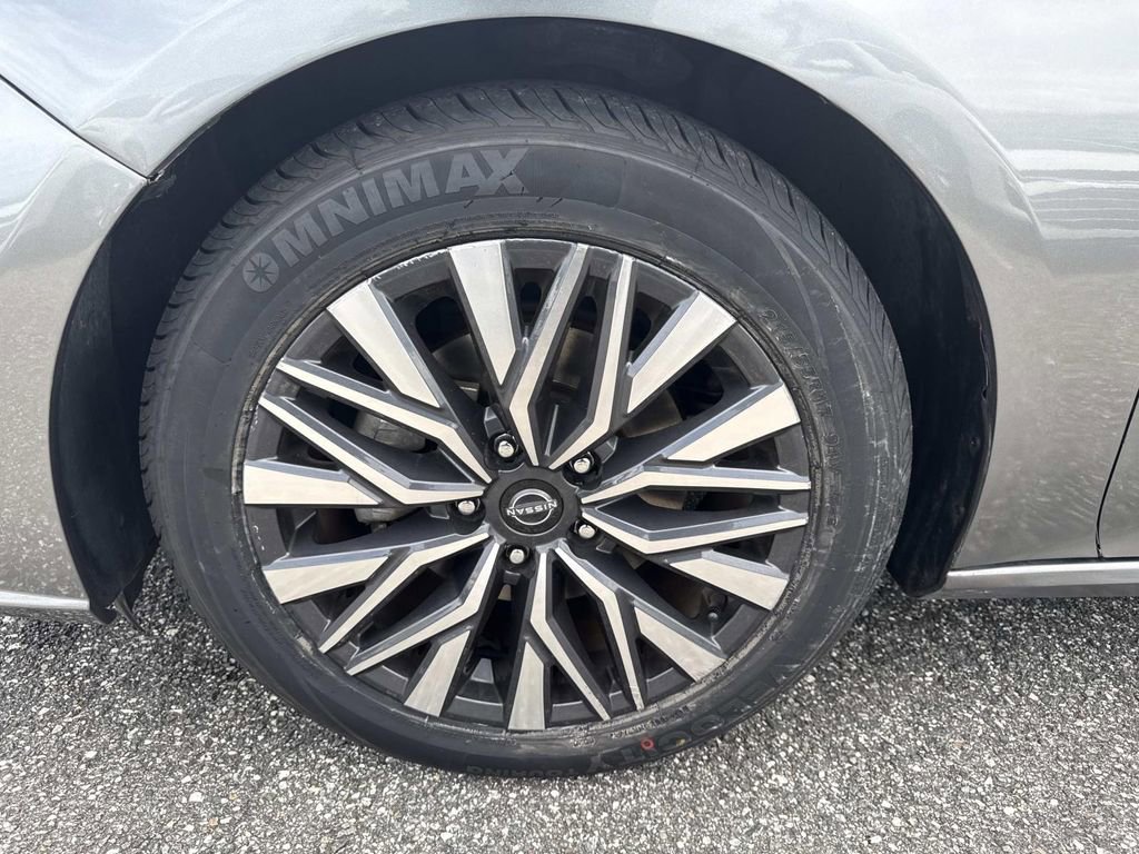 Certified 2024 Nissan Altima 2.5 SV image 11
