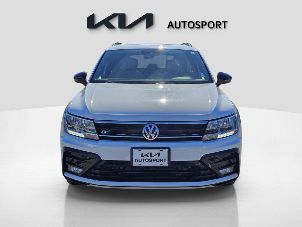Used 2021 Volkswagen Tiguan SE R-Line image 2