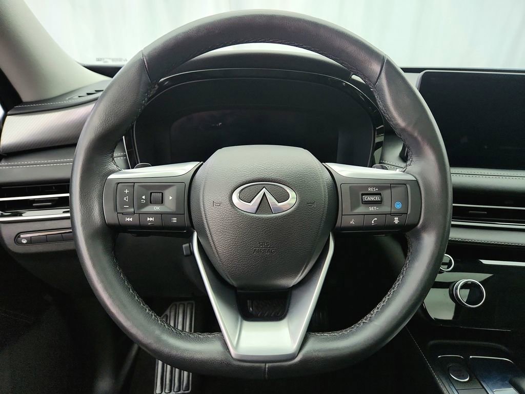 Used 2023 INFINITI QX60 Luxe AWD/4WD image 14