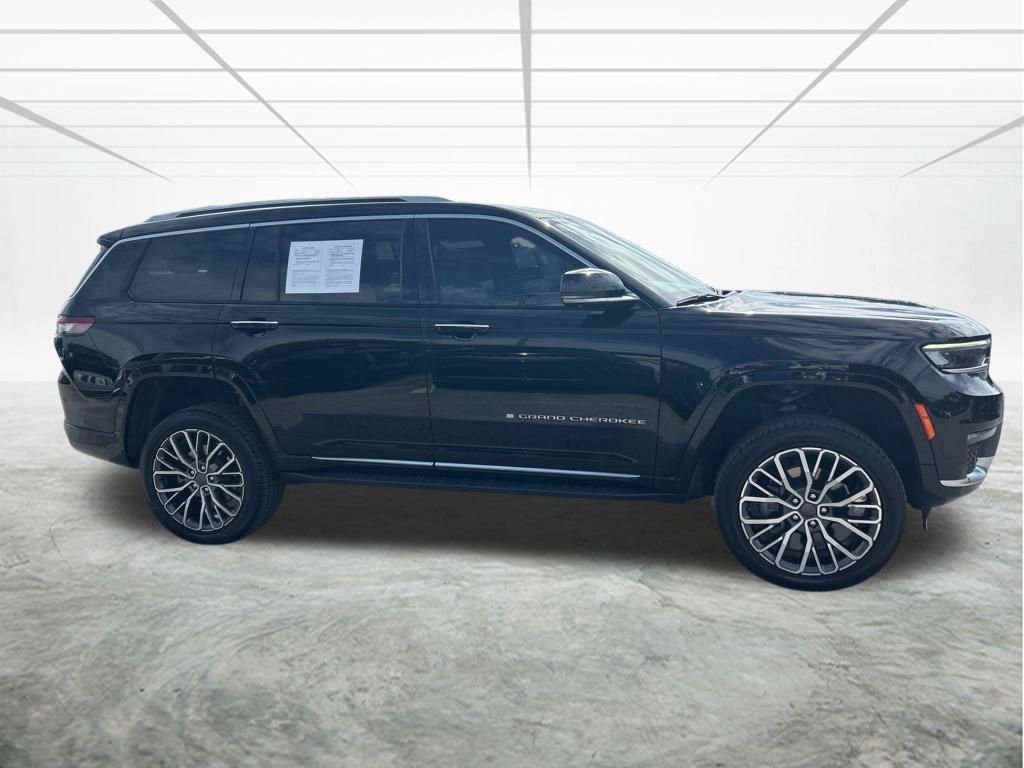 Used 2021 Jeep Grand Cherokee L Summit AWD/4WD image 3