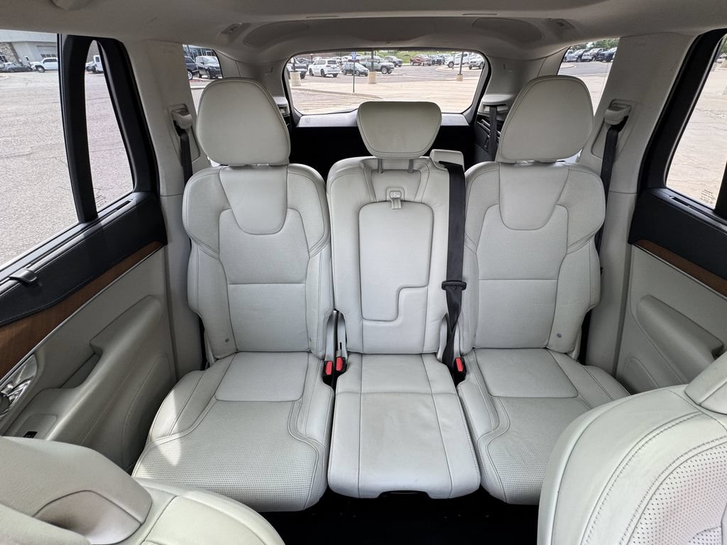 Used 2016 Volvo XC90 T6 Inscription w/ Vision Package AWD/4WD image 36