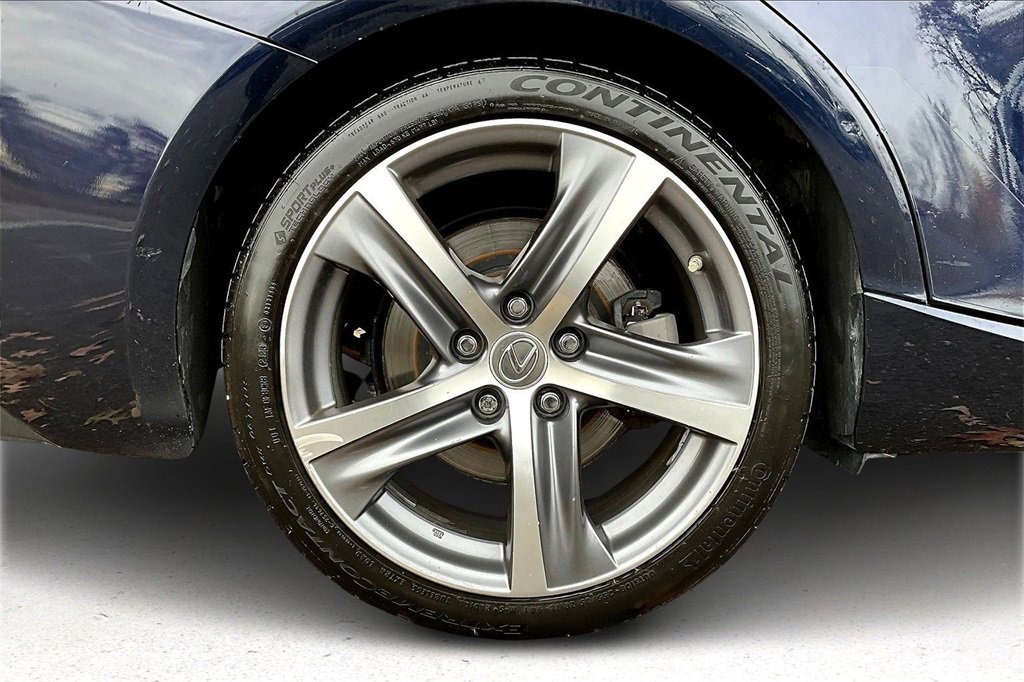 Used 2018 Lexus IS 300 AWD image 33