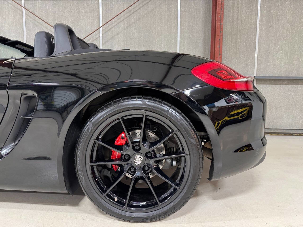 Used 2015 Porsche Boxster S image 13