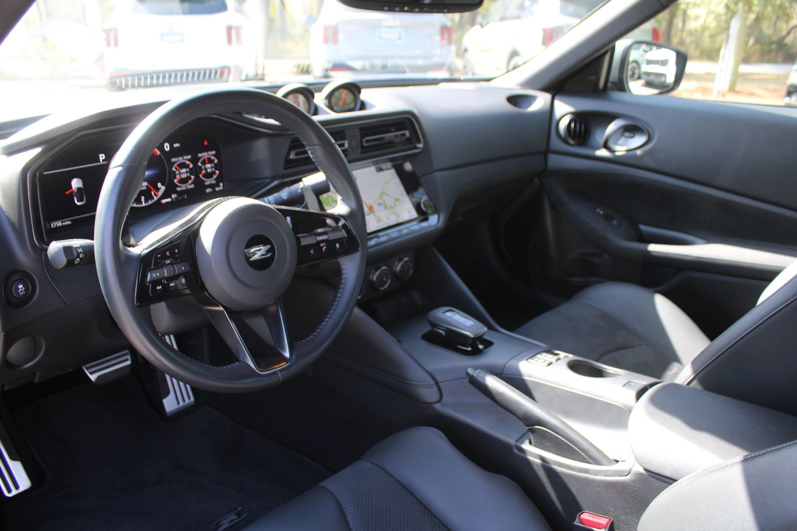 Used 2024 Nissan Z Performance w/ Floor Mat Package image 20