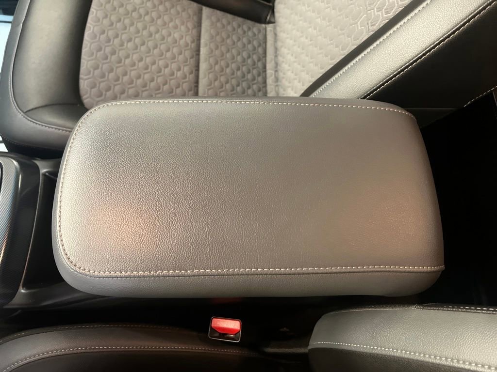 Used 2018 Chevrolet Colorado Z71 AWD/4WD image 39