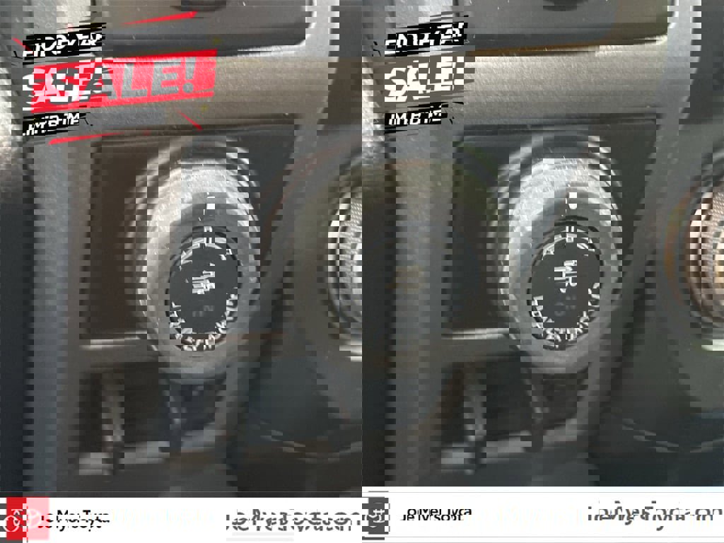 Used 2018 Ford F150 Raptor w/ Equipment Group 802A Luxury image 39