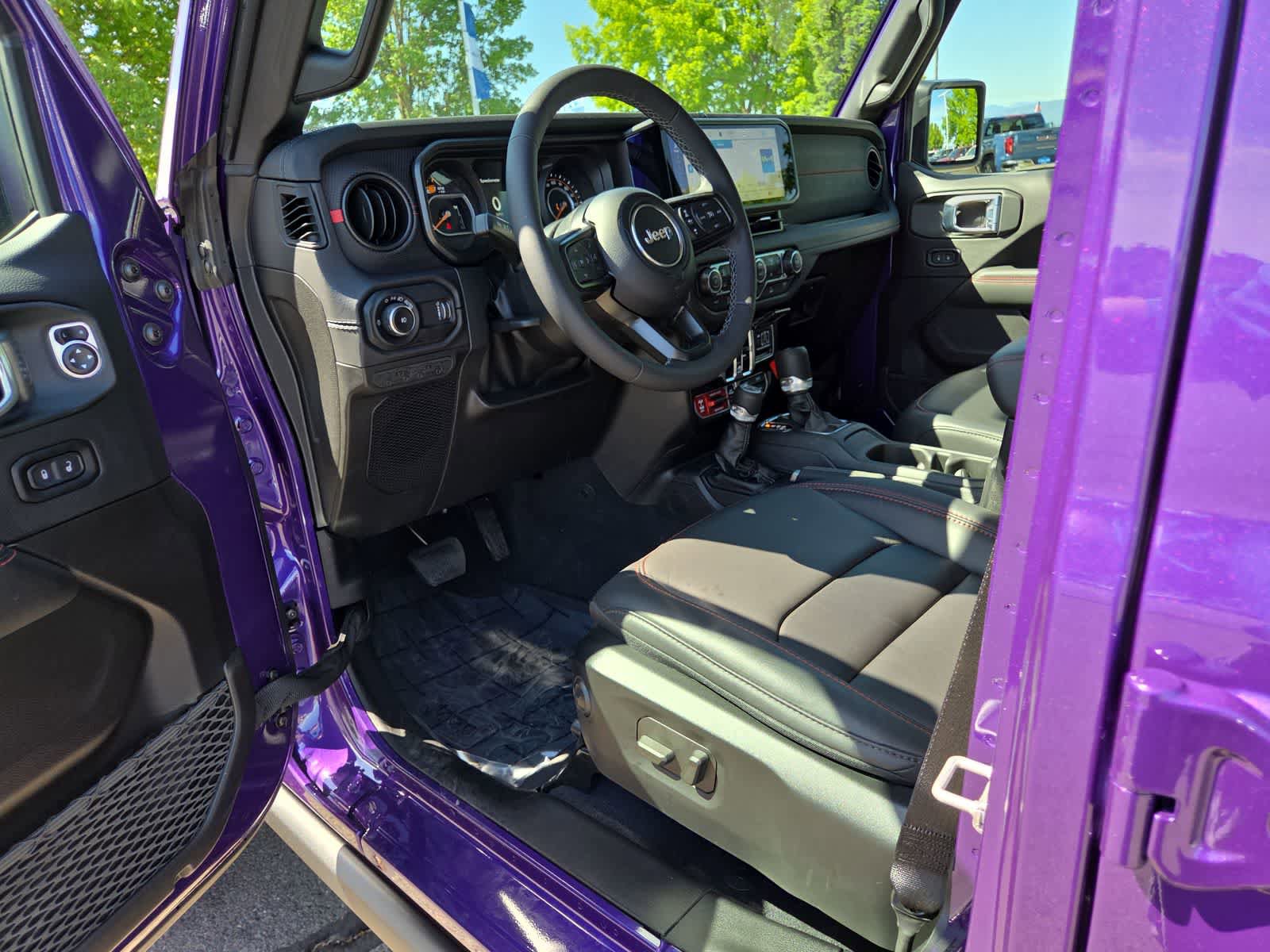 Used 2026 Jeep Wrangler Unlimited Rubicon w/ Xtreme 35 Tire Package AWD/4WD image 10