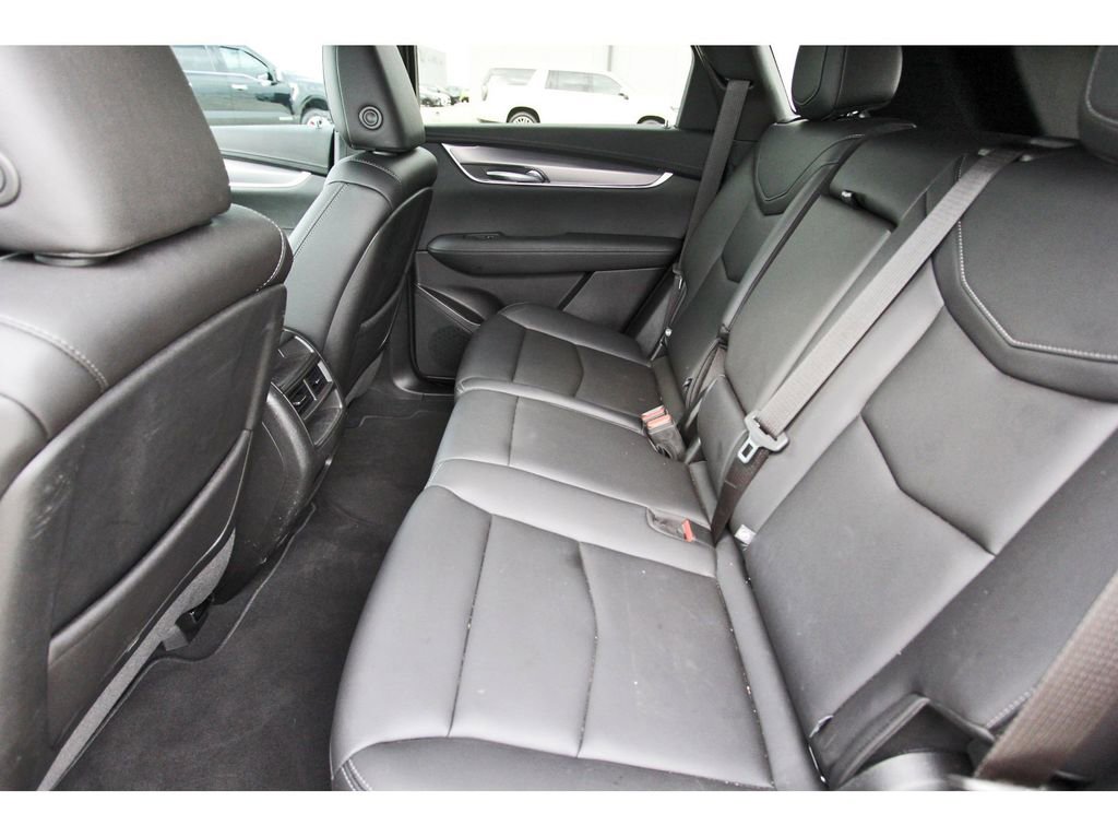 Certified 2023 Cadillac XT5 Luxury image 7