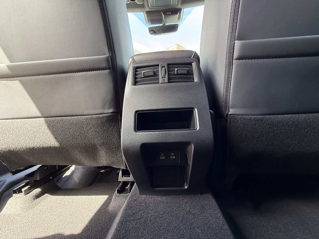 New 2026 Mitsubishi Outlander LE FWD image 38