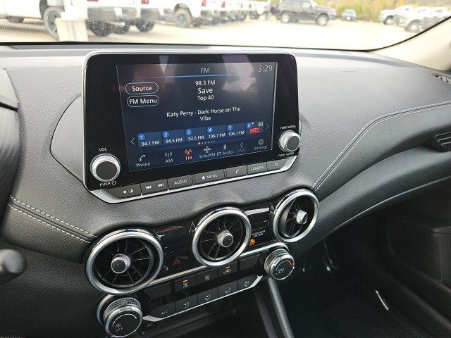 Used 2024 Nissan Sentra SV image 24