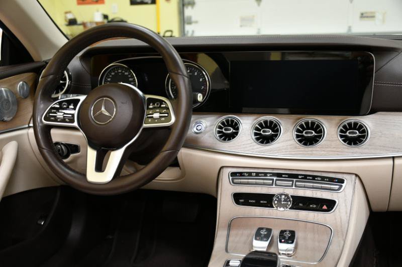 Used 2019 Mercedes-Benz E 450 4MATIC Cabriolet image 37