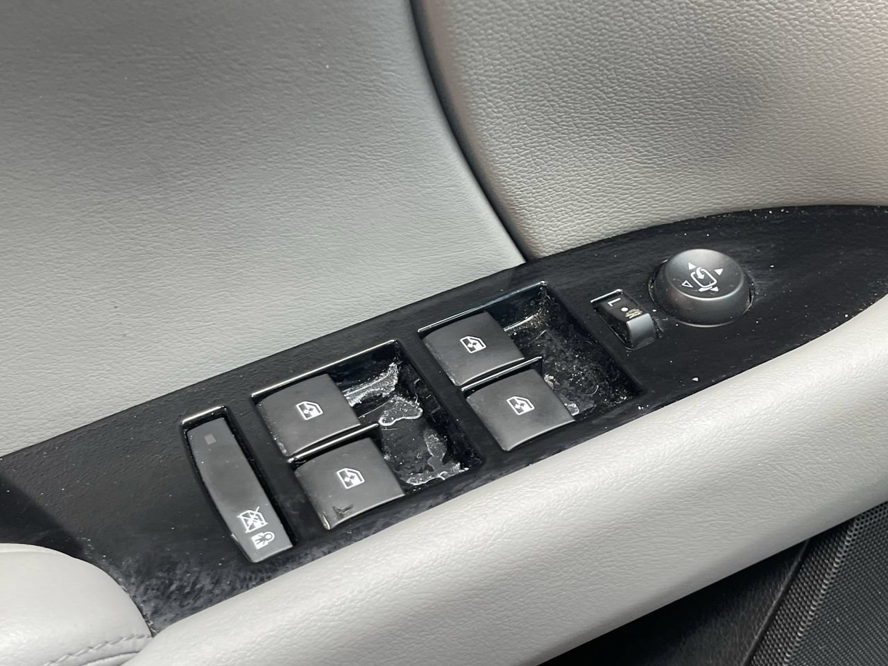 Used 2016 Cadillac XTS Premium AWD/4WD image 12