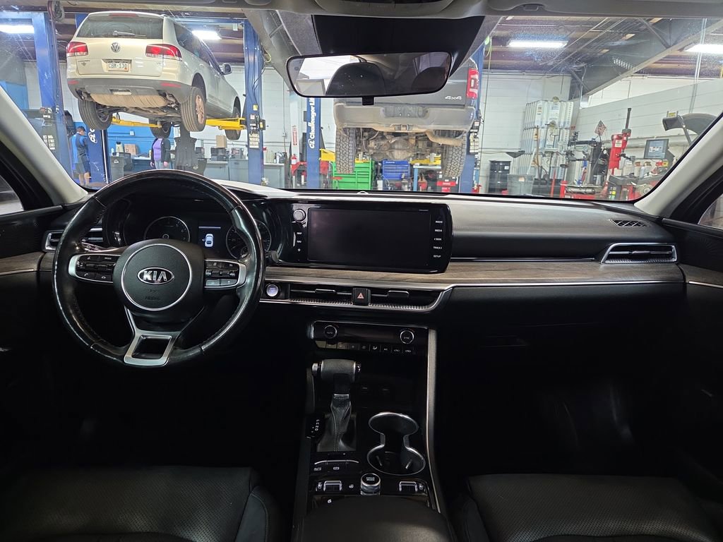 Used 2021 Kia K5 EX w/ EX Premium Package image 12
