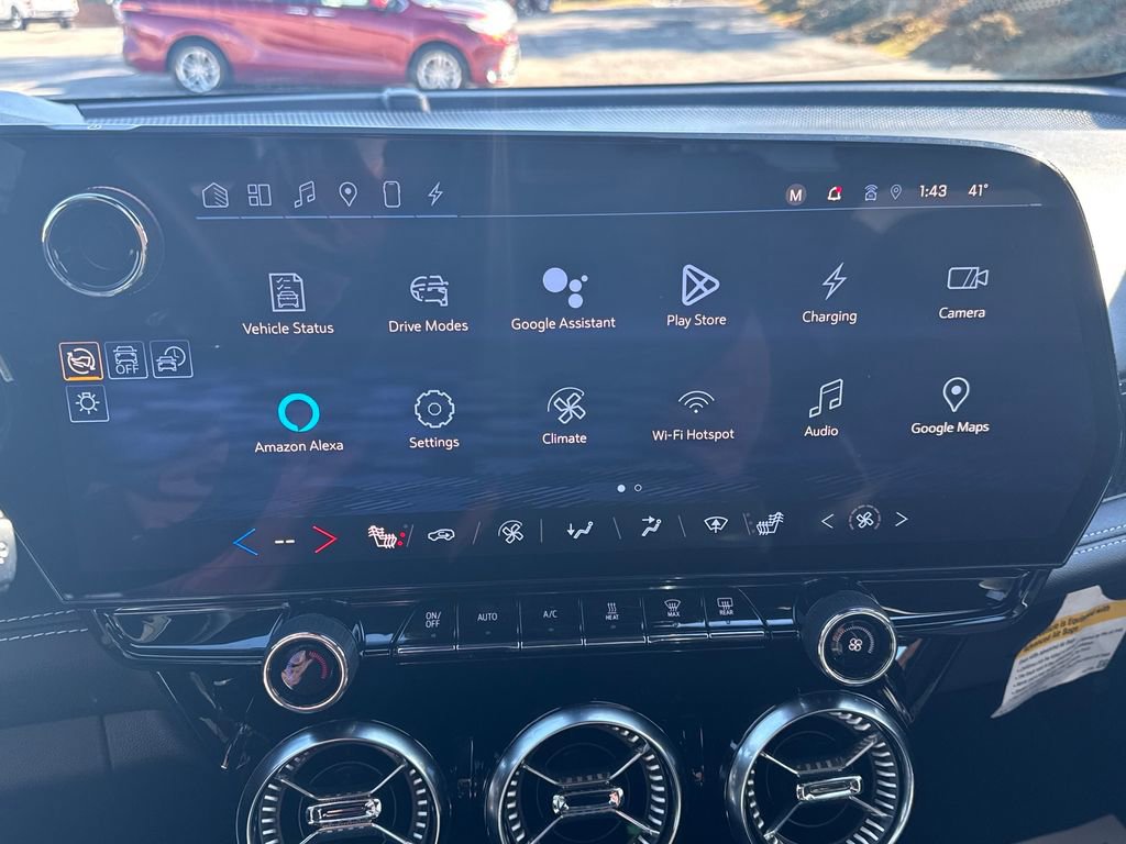 Used 2024 Chevrolet Blazer EV LT image 20