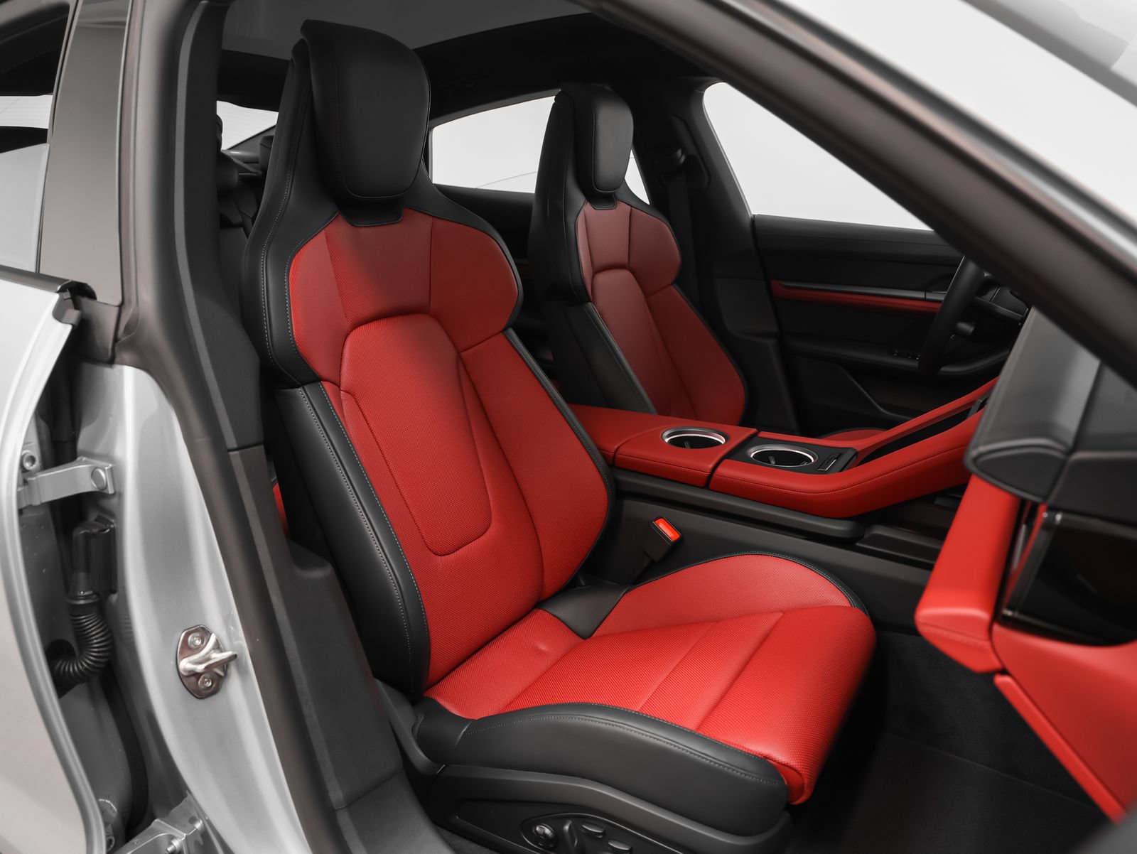 New 2026 Porsche Taycan RWD image 23
